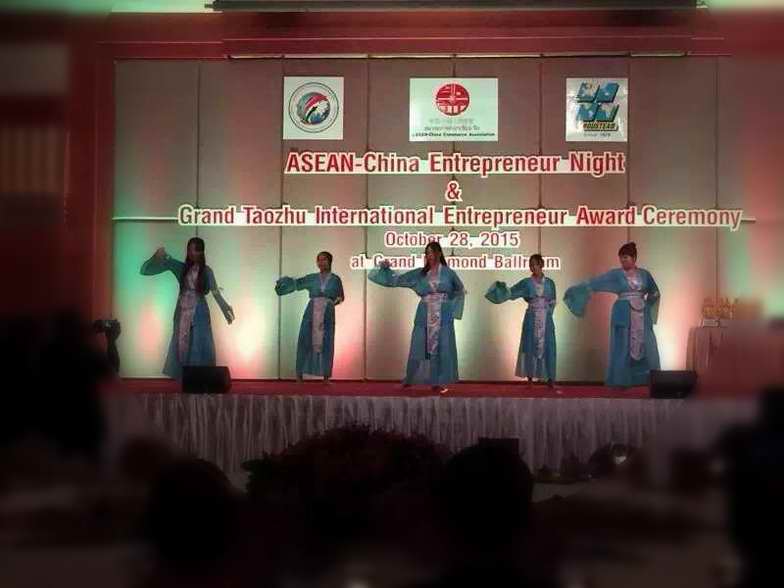 泰国博仁大学中国东盟国际学院舞蹈社